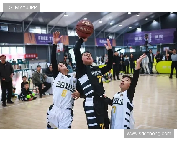 武汉篮球队选拔赛特别报道：从默默无闻到荣耀之路的奋斗历程