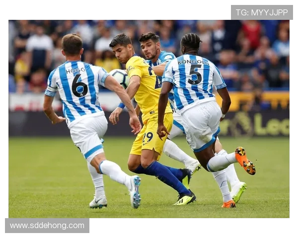 哈德斯菲尔德与切尔西比赛结果实时更新及精彩回顾